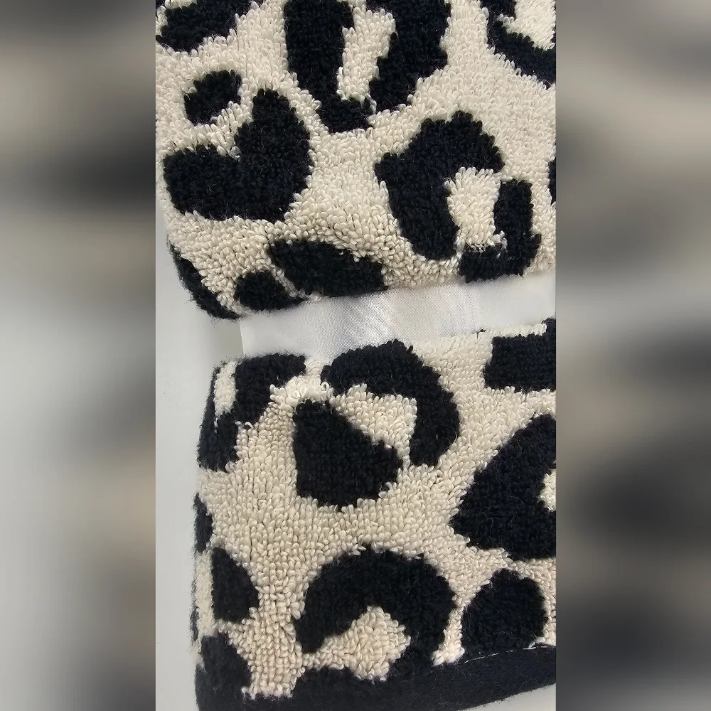 Rachel Zoe 2 Piece Leopard Print 100% Cotton Hand Towel Set Black White OEKO TEX
